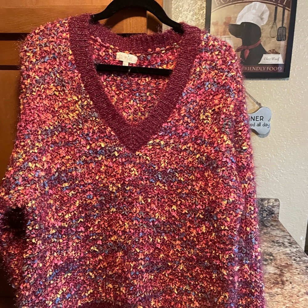 LaMeil V-Neck Sweater